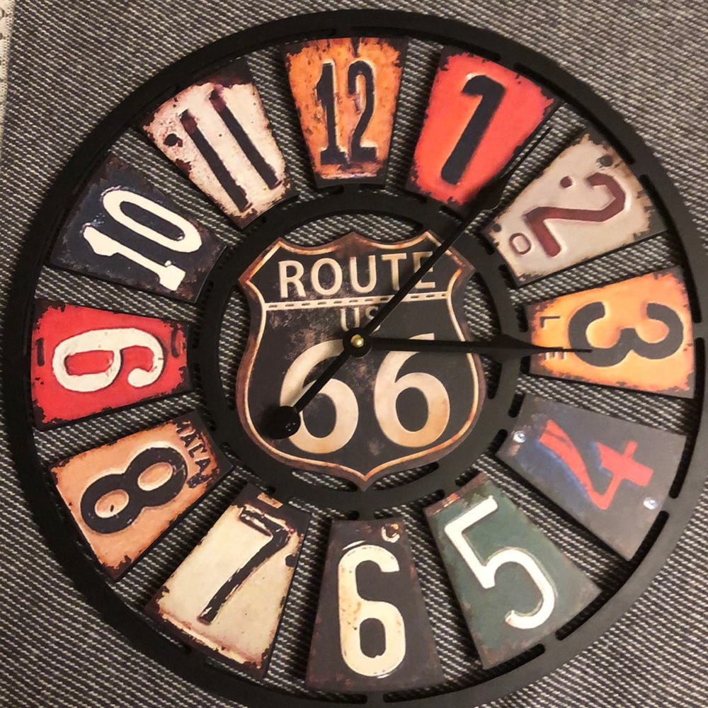 Route 66 clock